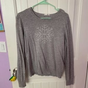 Gap sweater